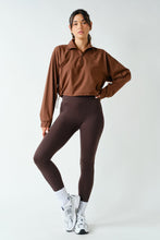 Load image into Gallery viewer, Sculpt Half Zip Pullover - Brown