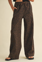 Load image into Gallery viewer, Leopard Wide Leg Denim Pants
