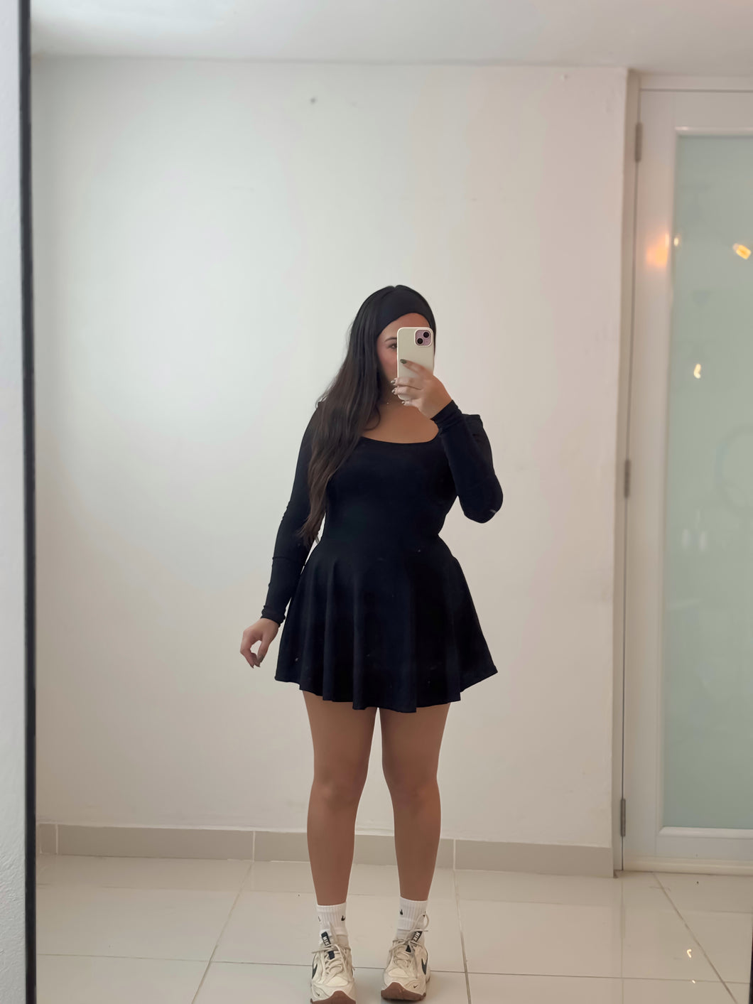 Long Sleeve Cross Back Tennis Dress W/bra Shorts