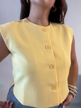 Load image into Gallery viewer, Creamy Yellow Vest
