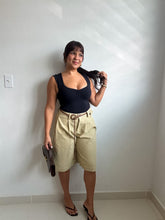 Load image into Gallery viewer, Belted Wide-Leg Bermuda Shorts
