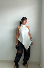 Load image into Gallery viewer, Noir Lace Balloon Pants
