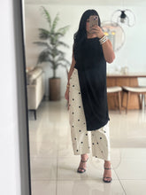 Load image into Gallery viewer, Asymmetrical Draped Top

