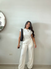 Load image into Gallery viewer, Jovie Piping Detail Top And Pants Sets
