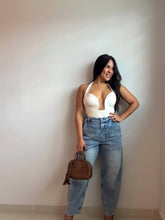 Load image into Gallery viewer, Sculpted Halter Peplum Top
