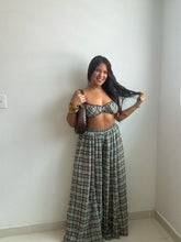 Load image into Gallery viewer, Chiffon Plaid Print  Set
