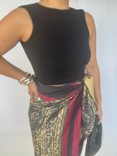 Load image into Gallery viewer, BLACK RIBBED BASIC TOP
