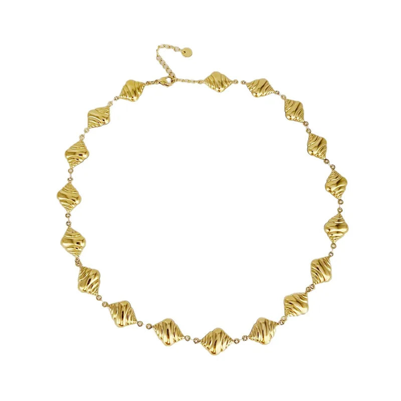 Caracola Necklace