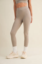 Load image into Gallery viewer, High Rise Contour Leggings
