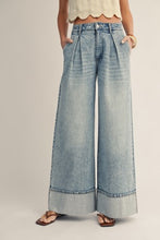 Load image into Gallery viewer, Cuffed Hem Wide Leg Denim Pants
